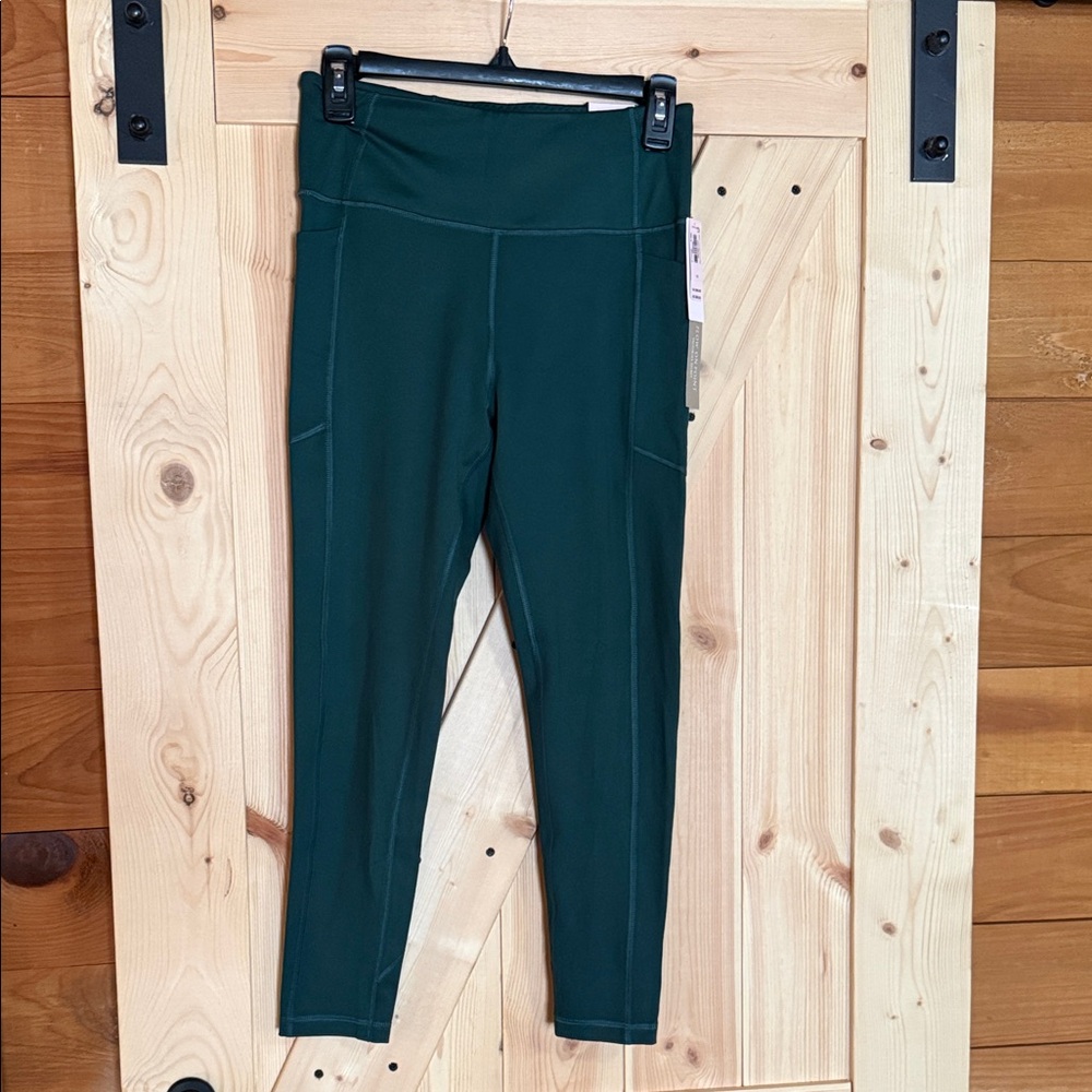 NWT Victoria's Secret Deep Green Leggings 7/8 Length